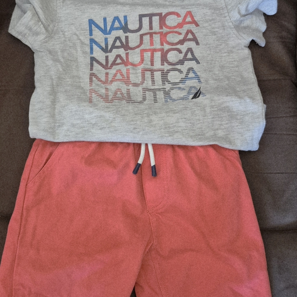 Nautica Gray T-Shirt With Matching Shorts